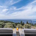 Deluxe With Sea View B Appartamento