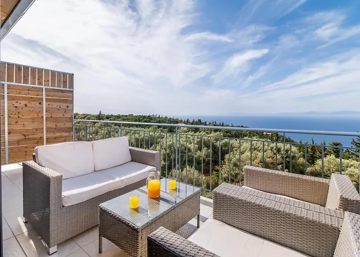 Deluxe With Sea View B Apartamento *